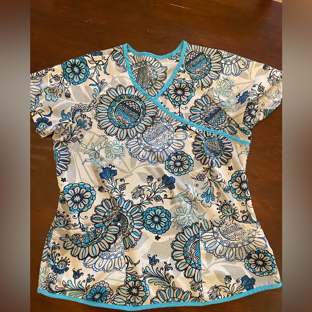 Easy stretch scrub top
